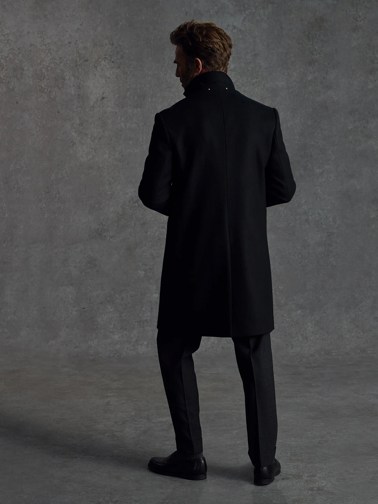 The Commander's Overcoat - Black - Image 4