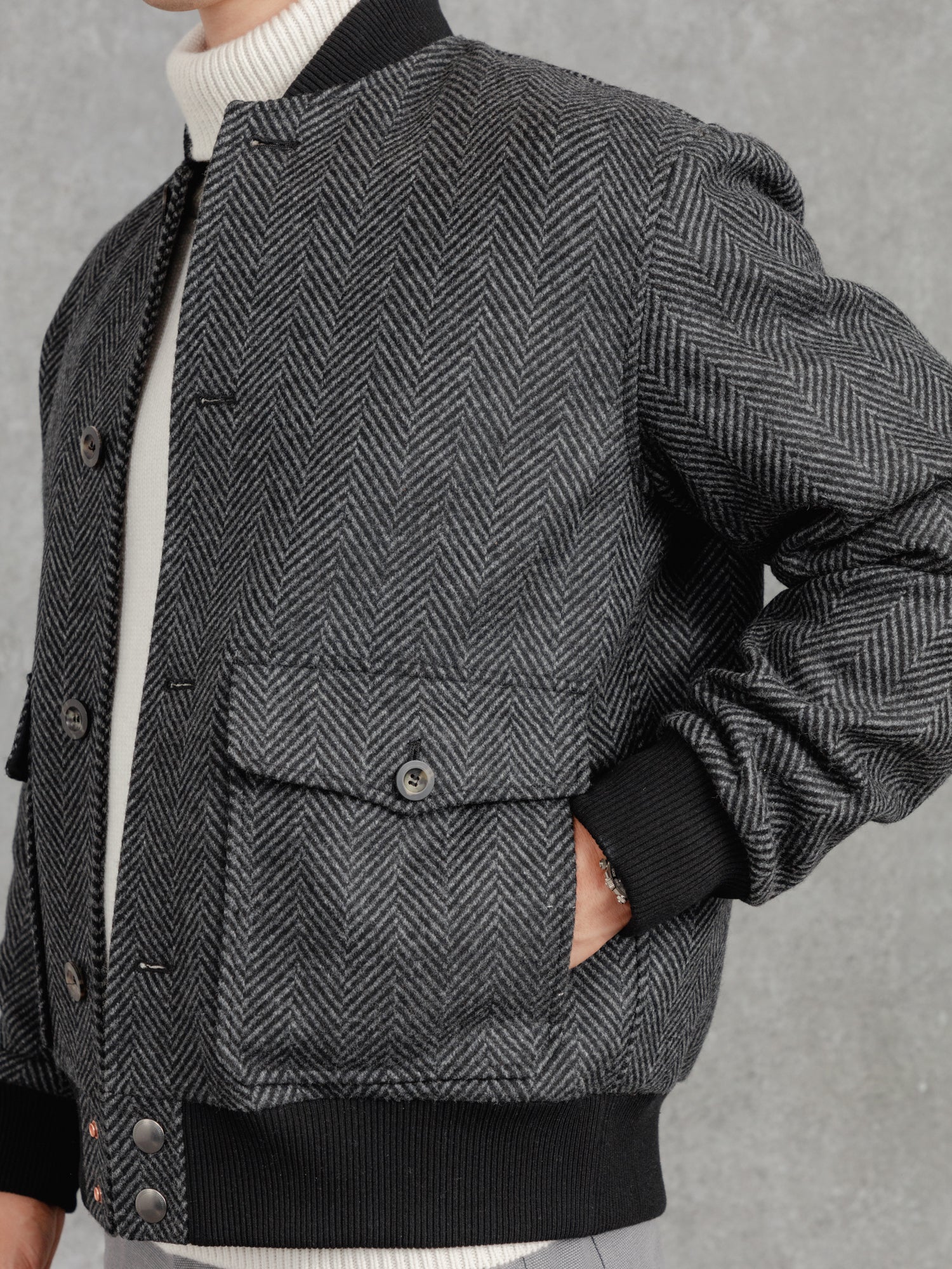 The Herringbone Bomber - Image 4