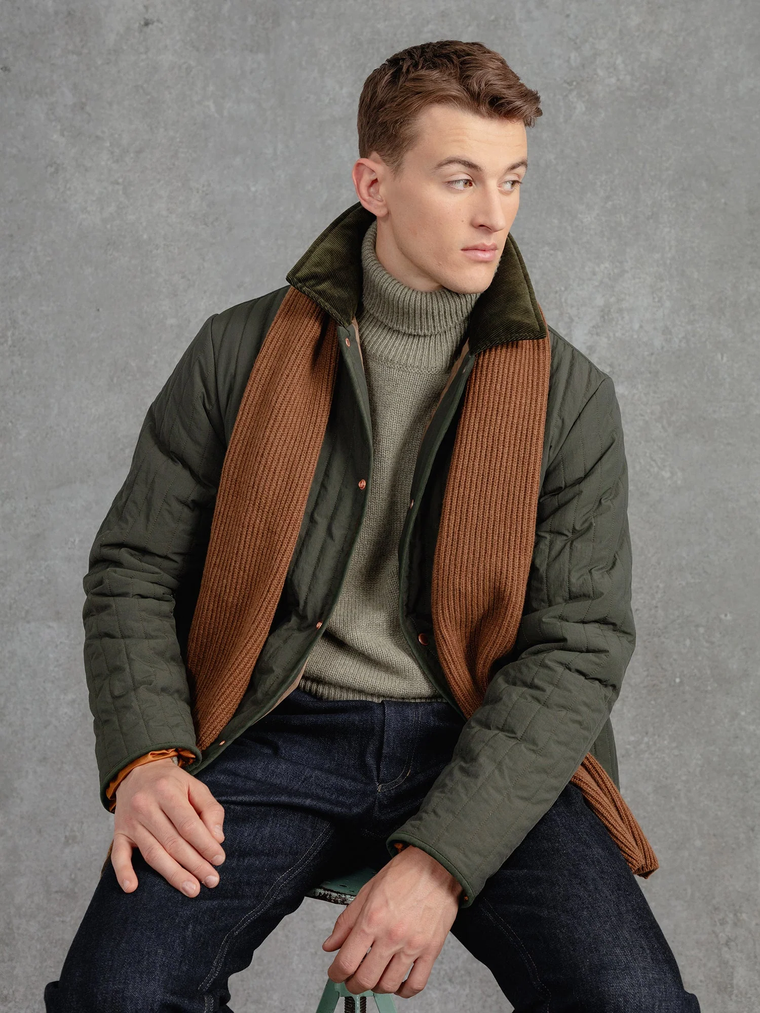 The Urban Husky - Moss Green - Image 7