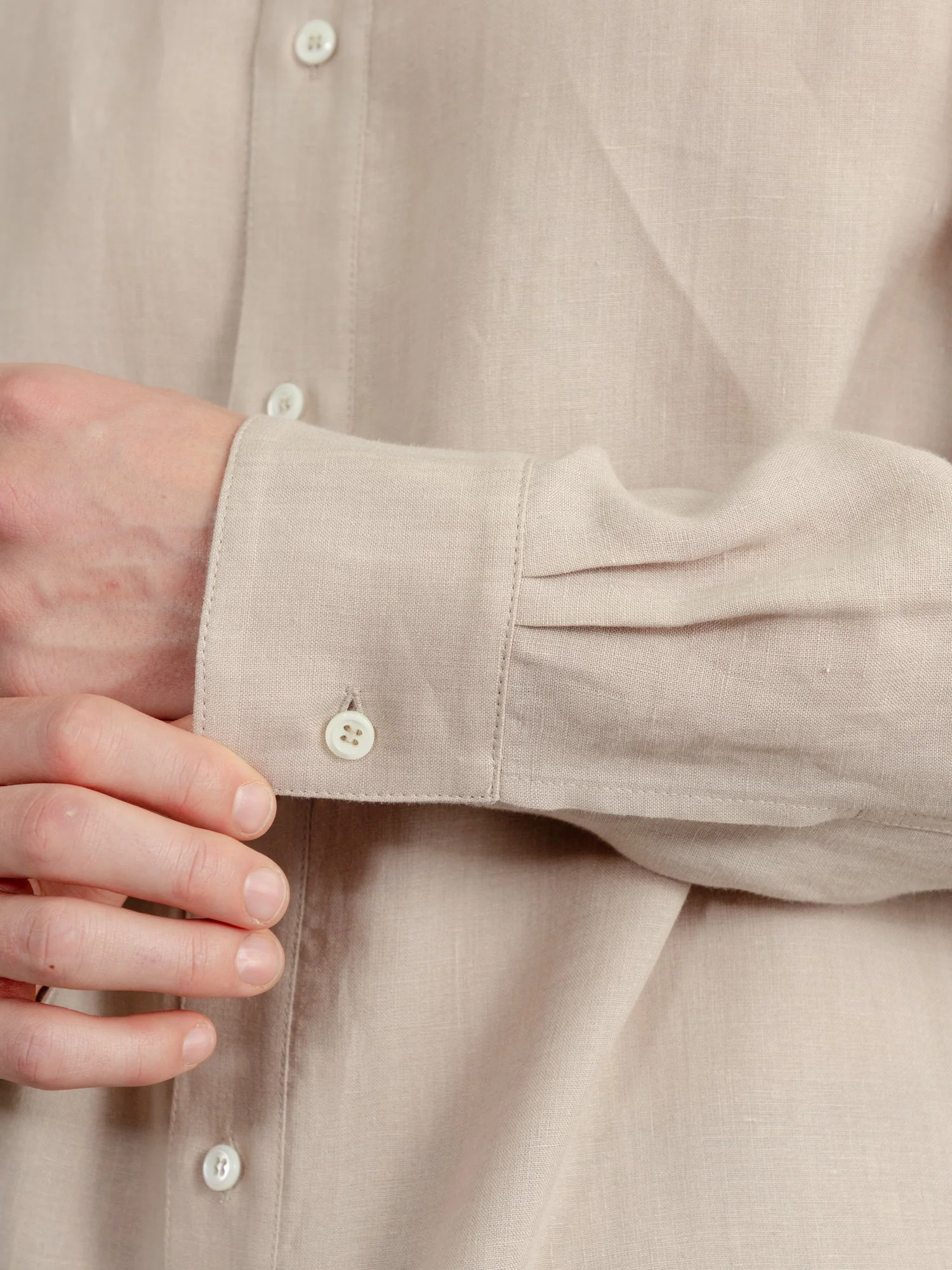 The Victor Linen Shirt - Alabaster - Image 5